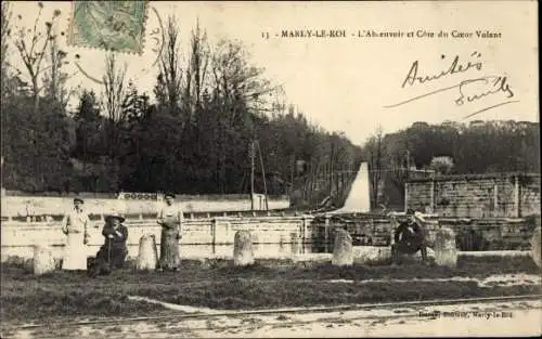 Ak Marly le Roi Yvelines, L'Abreuvoir und Cote du Coeur Volant