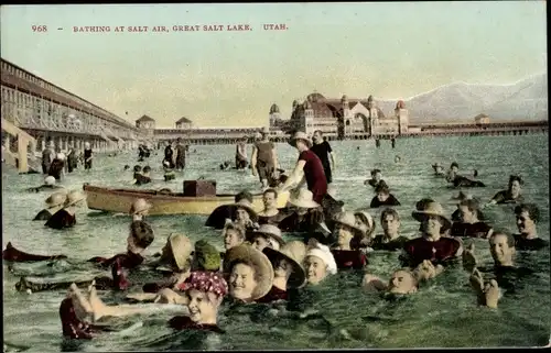 Ak Great Salt Lake Utah USA, Bathing at Salt Air