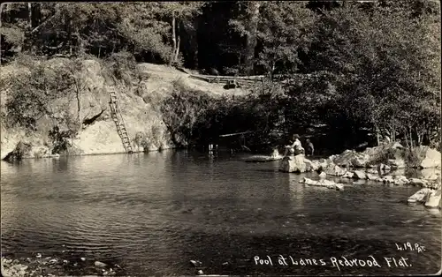 Ak Kalifornien USA, Pool at Lanes Redwood Flat