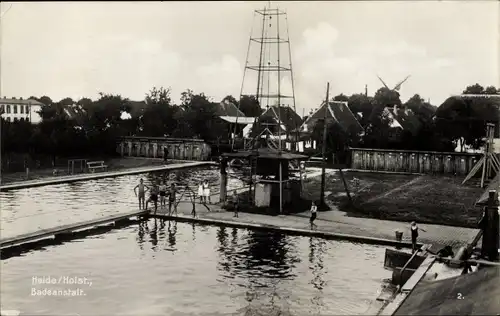 Ak Heide in Holstein, Blick auf die Badeanstalt, Freibad