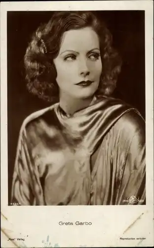 Ak Schauspielerin Greta Garbo, Portrait