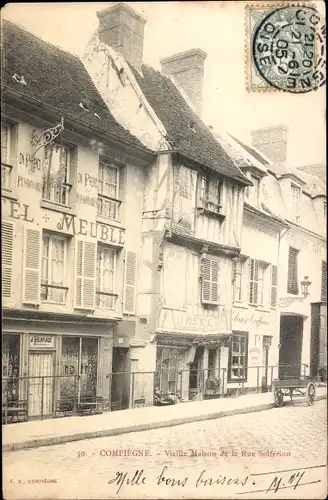 Ak Compiègne Oise, Altes Haus, Rue de la Solferino