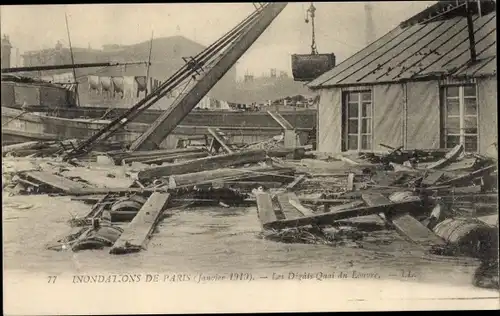 Ak Paris, Die Überschwemmungen von 1910, The Digâts Quai du Louvre