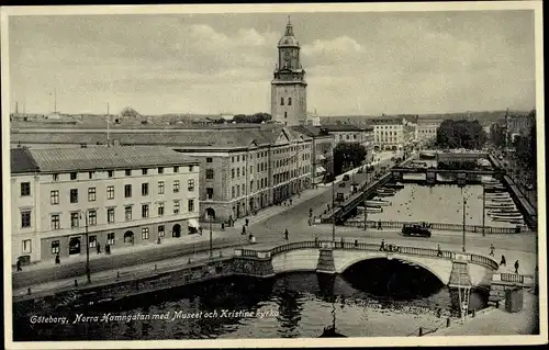 Ak Göteborg Schweden, Norra Hamngatan med Museet och Kristine kyrka