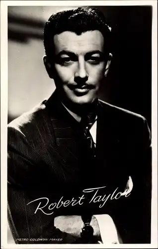 Ak Schauspieler Robert Taylor, Portrait