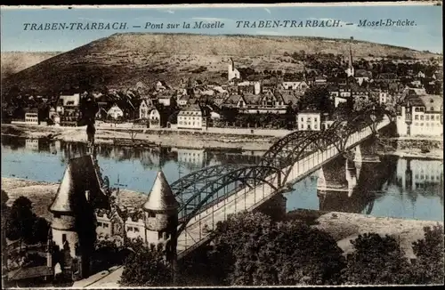 Ak Traben Trarbach an der Mosel, Moselbrücke, Ortsansicht