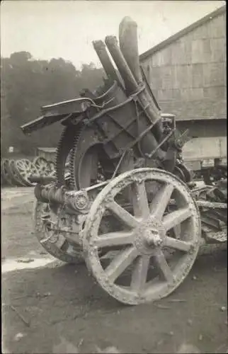 Foto Ak Deutsches Geschütz, zerstörter Mörser, 1. WK