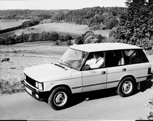 Foto Auto, Range Rover mit Einspritzmotor