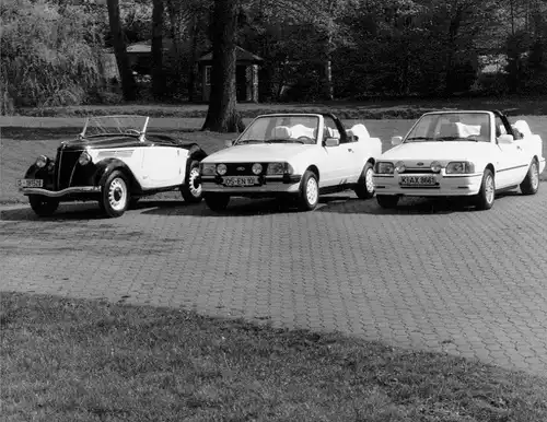 Foto Auto, 100.000 Ford Escort Cabriolet, Eifel Roadster von 1936