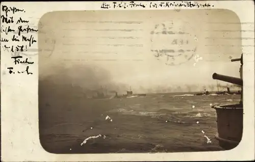 Foto Ak Deutsche Kriegsschiffe auf See, Kaiserliche Marine
