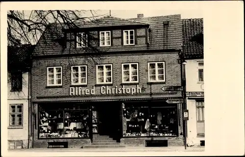 Foto Ak Grevesmühlen in Mecklenburg, Geschäft Alfred Christoph, um 1960