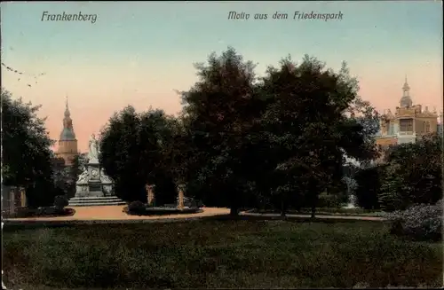 Ak Frankenberg in Sachsen, Friedenspark, Denkmal