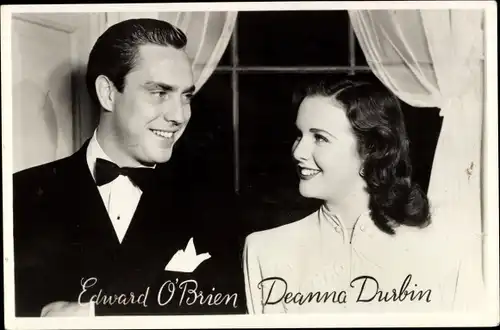 Ak Schauspielerin Deanna Durbin, Schauspieler Edward O'Brien, Portrait