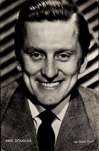 Ak Schauspieler Kirk Douglas, Portrait