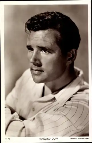 Ak Schauspieler Howard Duff, Portrait