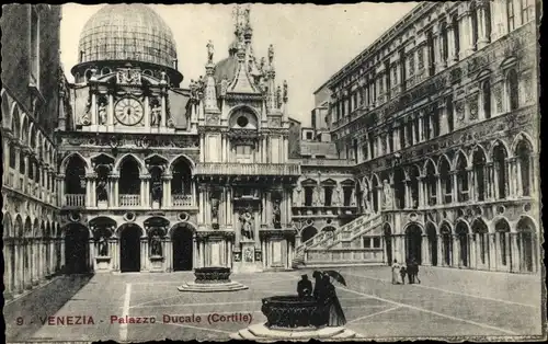 Ak Venezia Venedig Veneto, Palazzo Ducale, Cortile