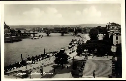 Ak Dresden Altstadt, Brühlsche Terrasse, Brücke, Schiffe