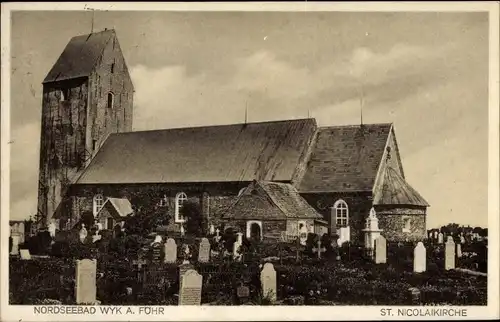 Ak Wyk auf Föhr in Nordfriesland, St. Nicolaikirche, Friedhof