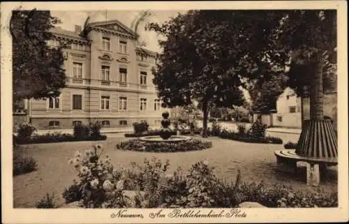 Ak Nowawes Babelsberg Potsdam, Am Betlehemkirchplatz, Brunnen