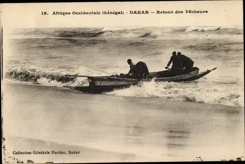 Ak Dakar Senegal, Rückkehr der Fischer