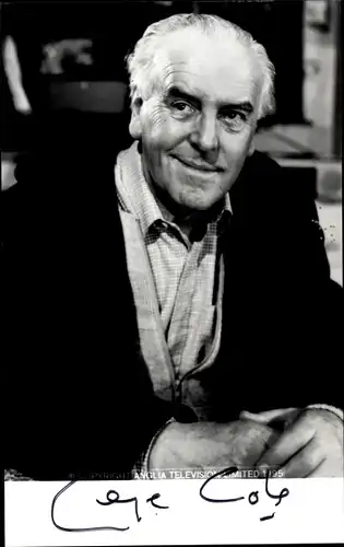 Foto Ak Schauspieler George Cole, Portrait, Autogramm