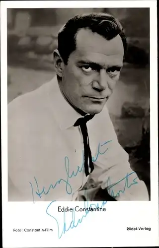Ak Schauspieler Eddie Constantine in Rote Lippen, Portrait, Autogramm