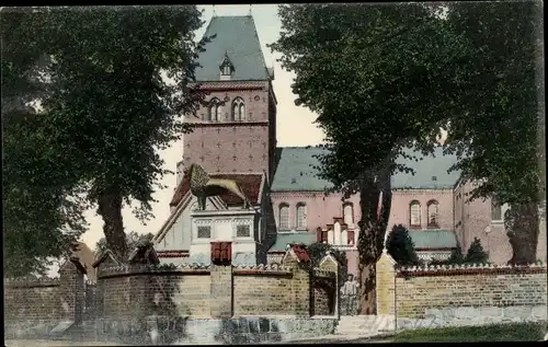 Ak Ratzeburg in Schleswig Holstein, Dom, Löwendenkmal