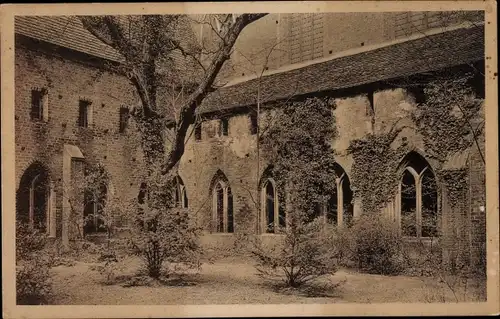 Ak Brandenburg an der Havel, St. Pauli, Klosterhof