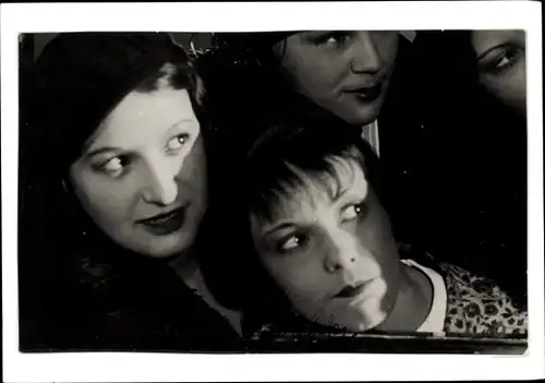 Foto Schauspielerin Alexa von Porembsky, Film Frauendiplomat