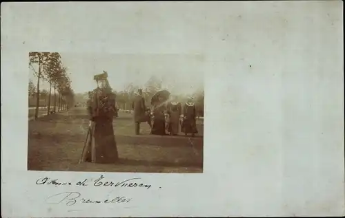 Foto Ak Bruxelles Brüssel, Avenue de Tervueren, Passanten