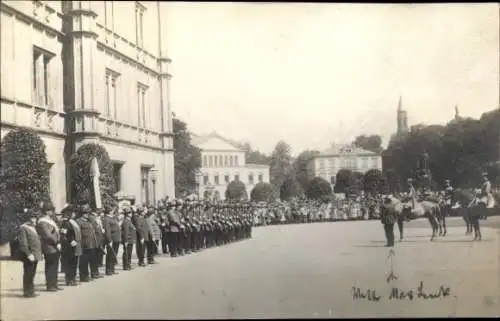 Foto Ak Coburg in Oberfranken, Schützenfest, Schützen mit Gewehren