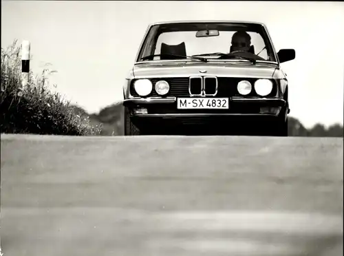 Foto Auto, BMW 524 td, Frontansicht