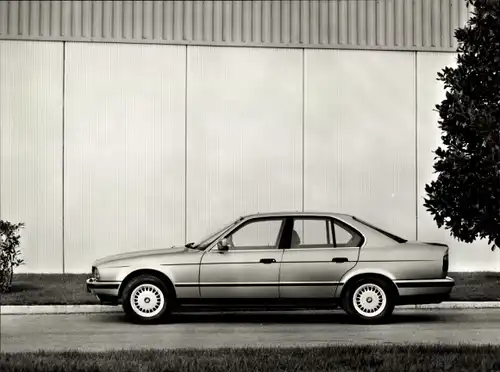 Foto Auto, BMW 5er Reihe, Seitenansicht