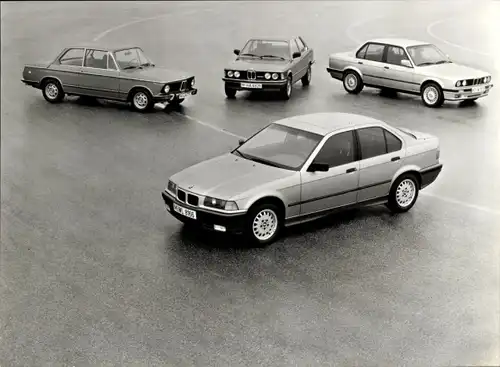 Foto Autos, 25 Jahre kompakte BMW Automobile auf einen Blick