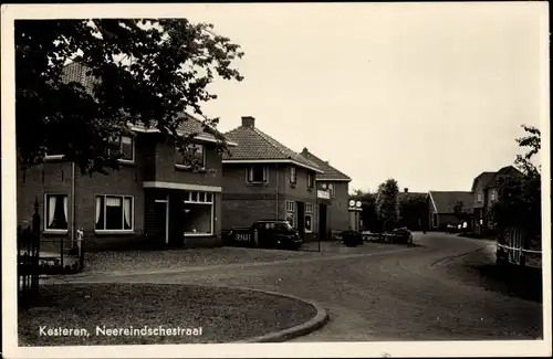 Ak Kesteren Gelderland, Neereindschestraat, Shell Tankstelle