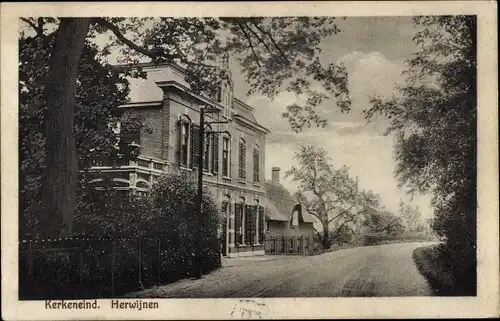 Ak Herwijnen Gelderland Niederlande, Straßenpartie, Kirchenende