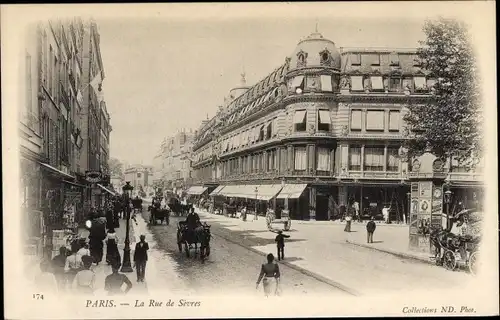 Ak Paris V., Rue de Sevres