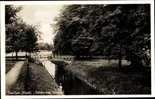 Ak Zeuthen in der Mark, Selchower Graben, Brücke