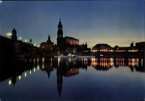 Ak Dresden Altstadt, Elbansicht bei Nacht