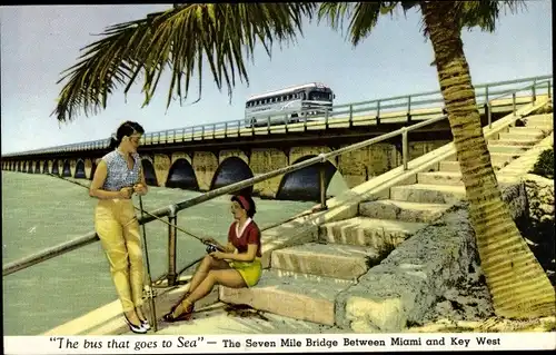 Ak Miami Beach, Florida, USA, Seven Mile Bridge, Key West, Greyhound Bus