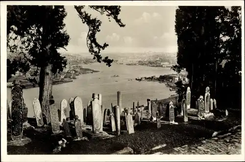 Ak Konstantinopel Istanbul Türkei, Friedhof, Goldenes Horn