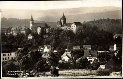 Ak Schwarzenberg im Erzgebirge Sachsen, Blick auf Schloss und Kirche