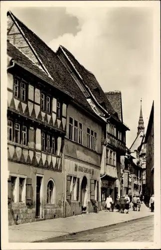 Ak Sangerhausen am Südharz, Alte Häuser, Markt, Passanten, Kirchturm