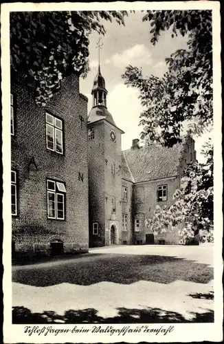 Ak Schönkirchen in Holstein, Waldgasthof Trensahl, Außenansicht