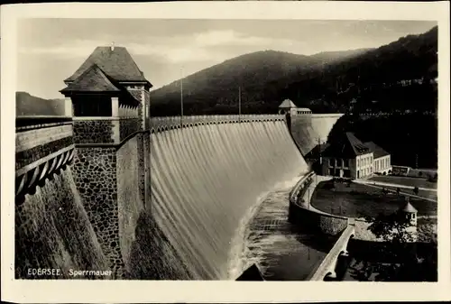 Ak Waldeck am Edersee Hessen, Edertalsperre, Sperrmauer