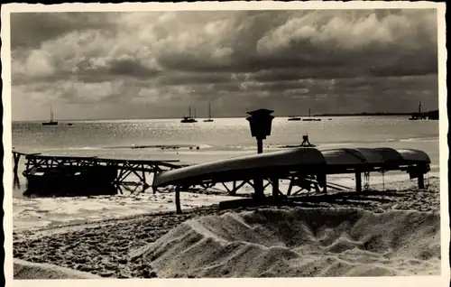 Ak Ostseebad Scharbeutz in Holstein, Strand, Boot