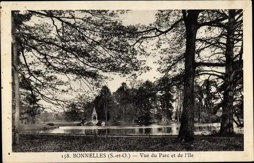 Ak Bonnelles Yvelines, Blick auf den Park und die Insel