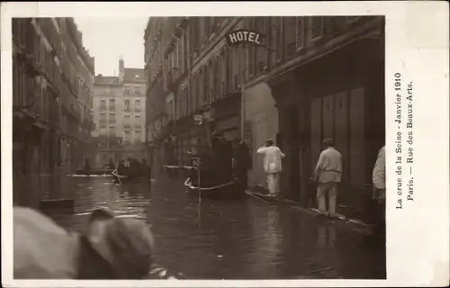 Postkarte Paris VI, Rue des Beaux Arts, Die große Seine-Flut Januar 1910