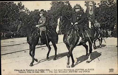 Ak Paris, Tage des Sieges, 14. Juli 1919, Marschälle Joffre und Foch