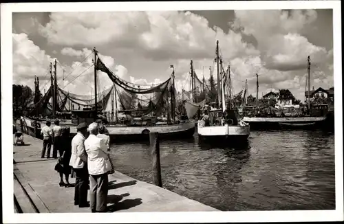 Ak Ostseebad Niendorf Timmendorfer Strand, Hafen, Fischerboote